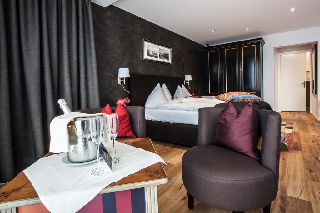 Garni-Hotel Frohburg - Beau Rivage Collection Weggis Kamer foto